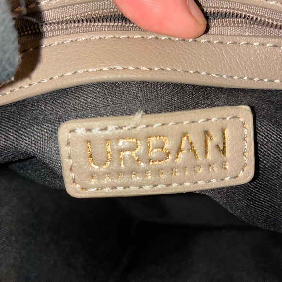 Urban Expressions Tan Shoulder Bag - Picture 4 of 6